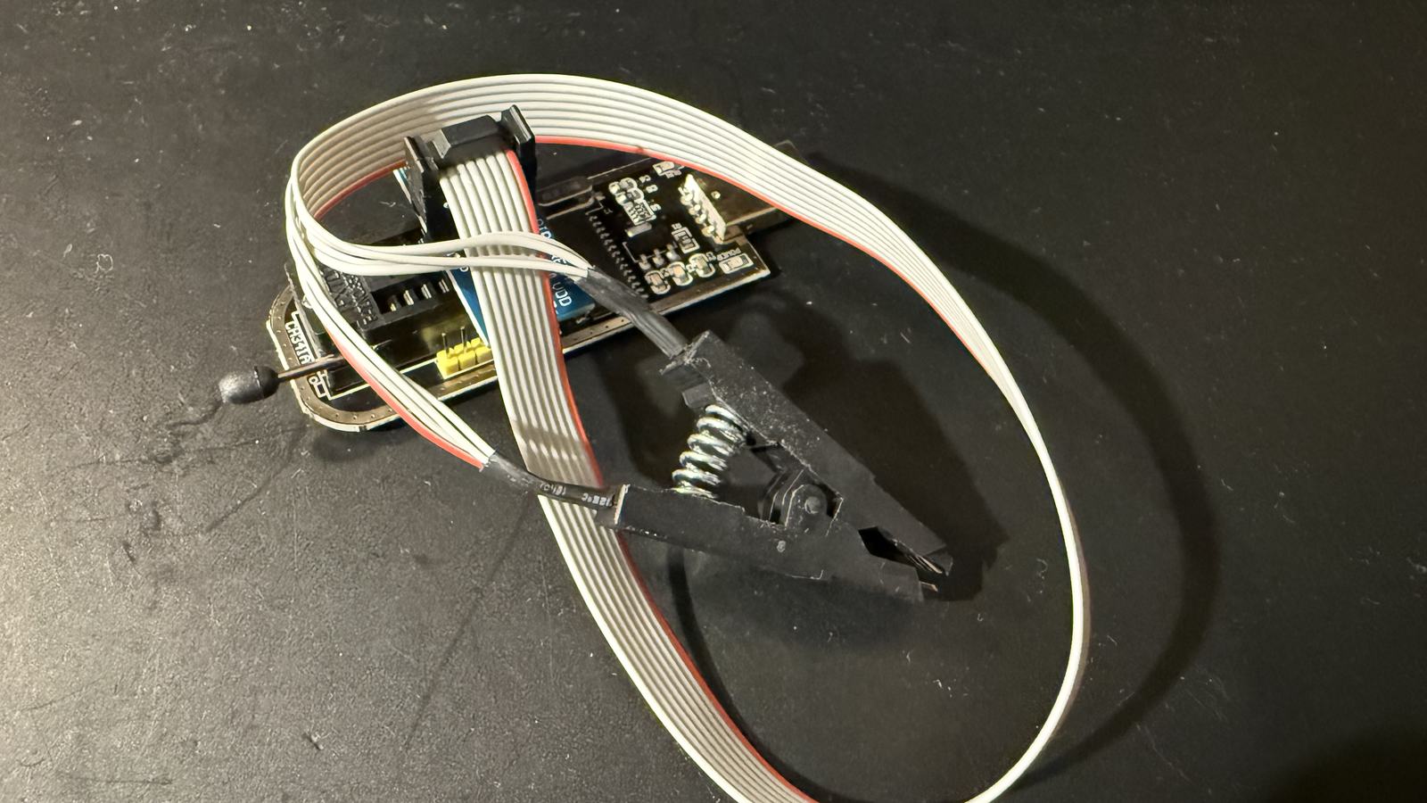CH341A programmer and a clip for QSPI